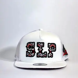 Rancho Brand Gorra Paises De Rancho White/black Mesh Snapback Hat with Distinctive Logo