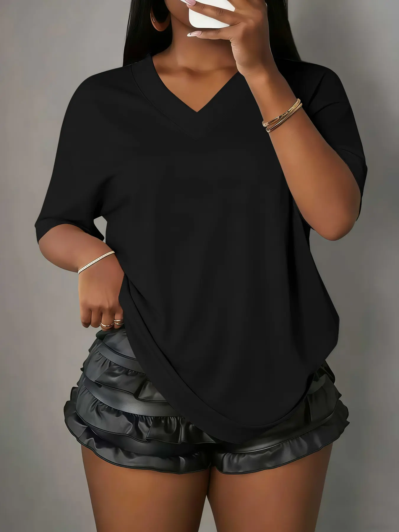 Women's Plus Size V-Neck Loose-Fit Short-Sleeve Tee, Solid Color Casual Basic Top, Streetwear Summer