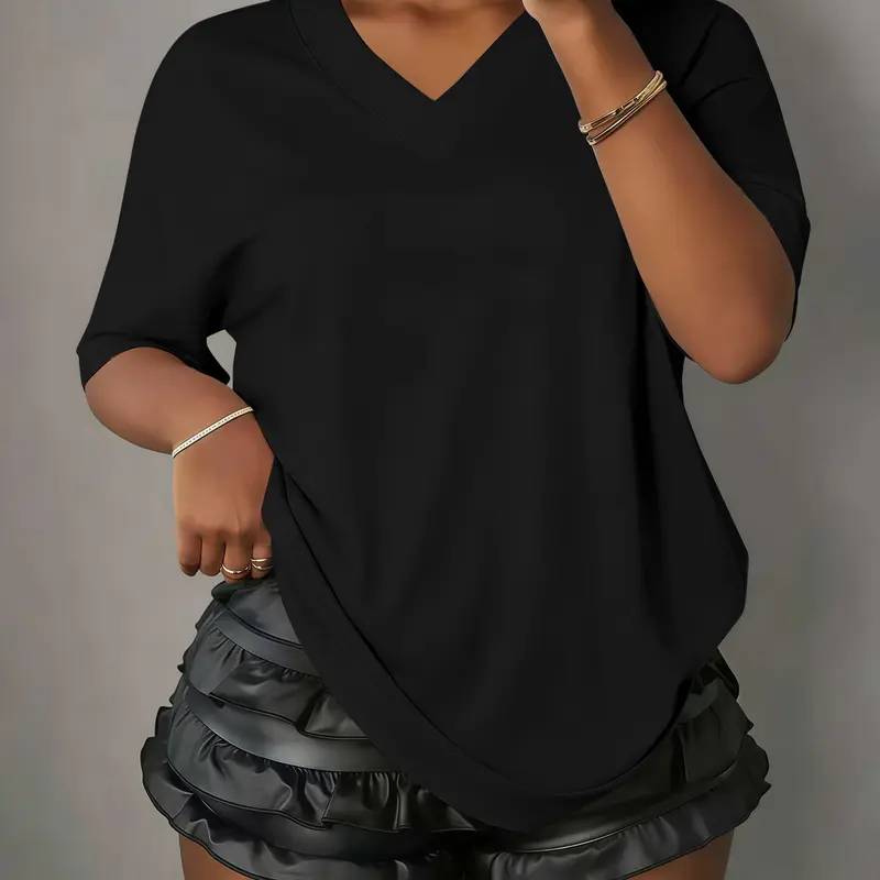 Women's Plus Size V-Neck Loose-Fit Short-Sleeve Tee, Solid Color Casual Basic Top, Streetwear Summer