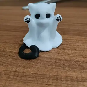 Modern Synthetic 3D Printed Ghost Keychain, Halloween Ghost Pendant, No Power Required, Holiday Gift Idea, Unique Home Decor Accessory, Festive Decoration