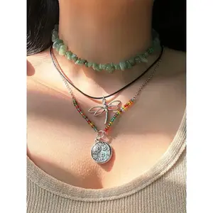 Women’s bohemian-style dragonfly pendant necklace and beaded necklace, vintage fashion necklace, women’s exquisite jewelry without a box