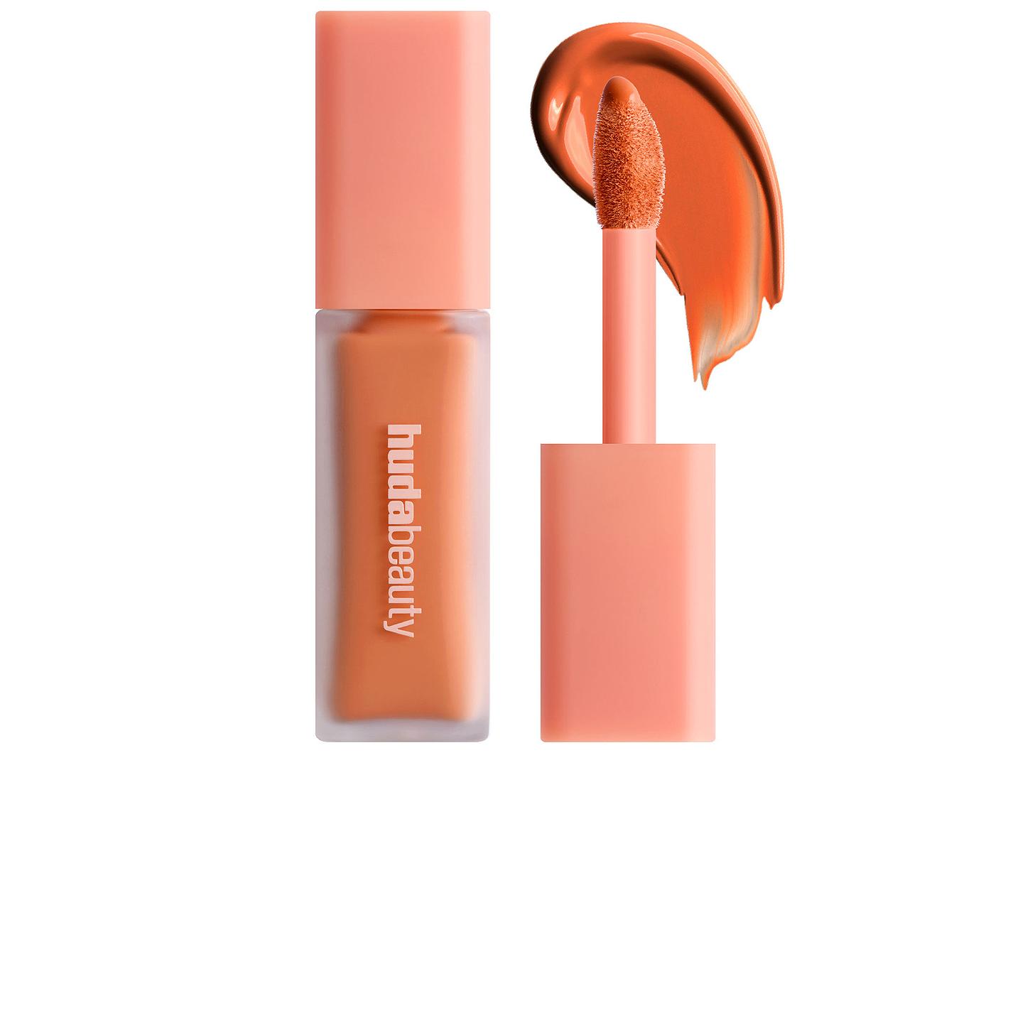 Huda Beauty Faux Filter Color Corrector in Papaya