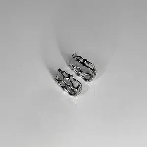 Irregular Chain Hoops