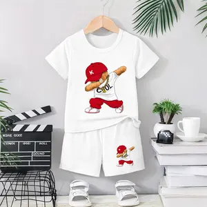 Boys' Hip-Hop Style Bear Cartoon Print Short-Sleeved T-Shirt And Shorts Set, Casual Children's Summer Clothing, Comfortable Round-Neck Outfit, Suitable For Everyday Wear And Outdoor Activities.