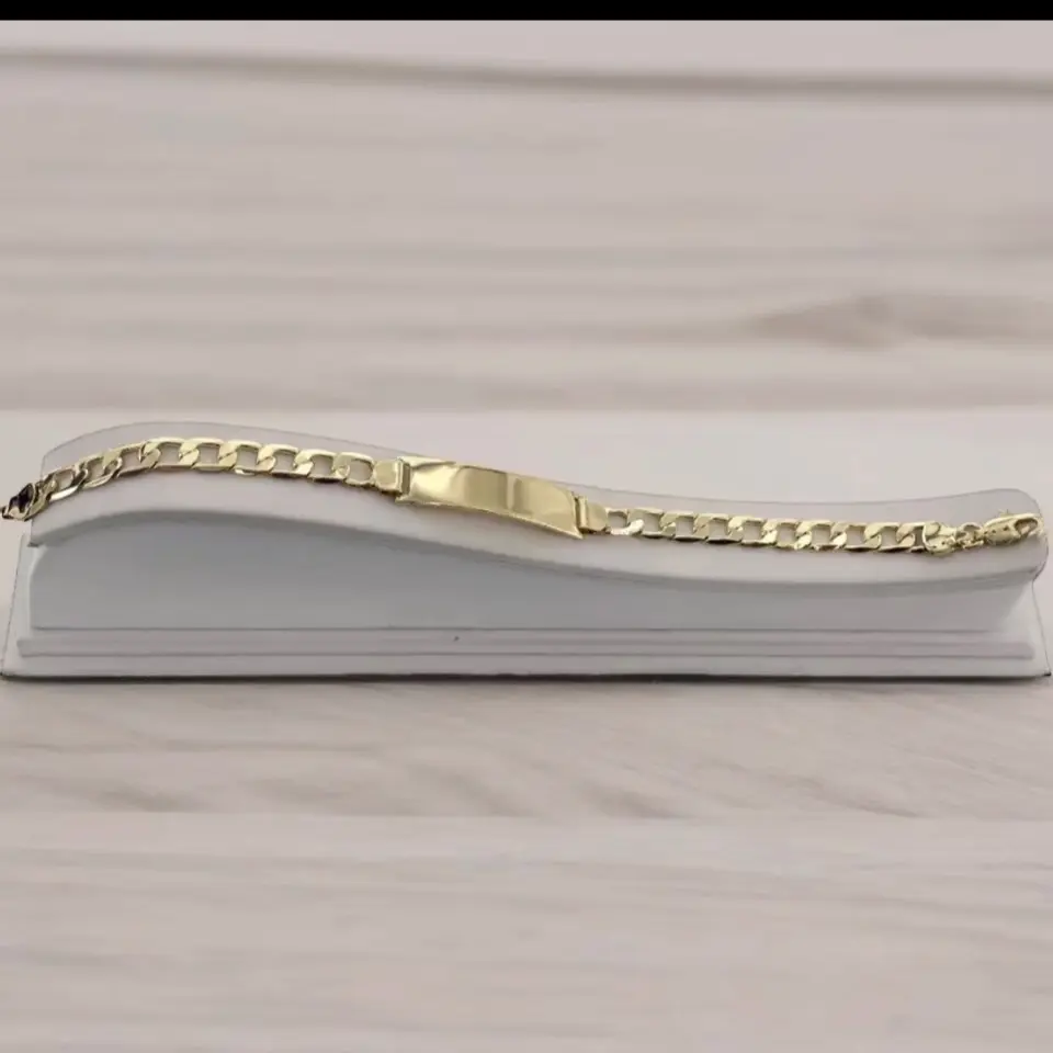 Personalized Nameplate Bracelet - 9 Inches Adjustable Length Customizable Jewelry Gift for Any Occasion