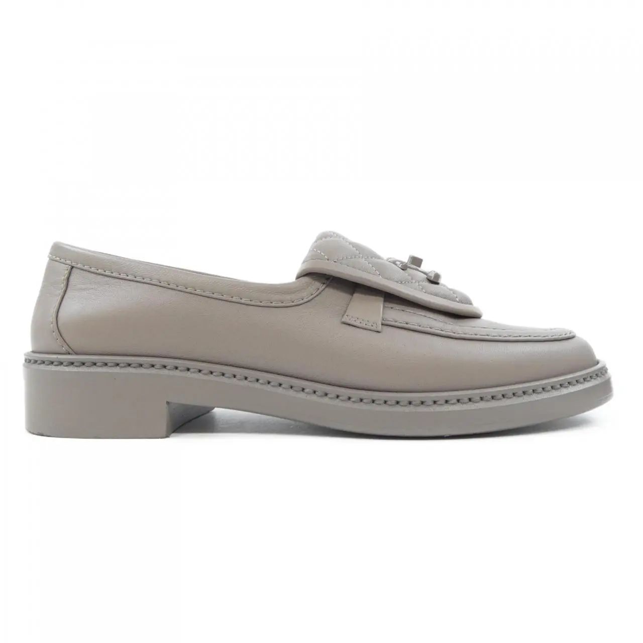 Pre-owned CHANEL Lambskin Small Leather Goods Turnlock Loafers