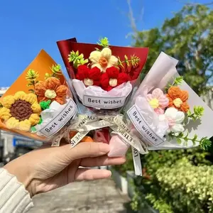 Handmade Crochet Mini Flower Bouquet, Artificial Bouquets, Artificial Sunflower, Decorative Floral Gift for Birthdays and Graduations, Spring Summer Decor, Cute Gift