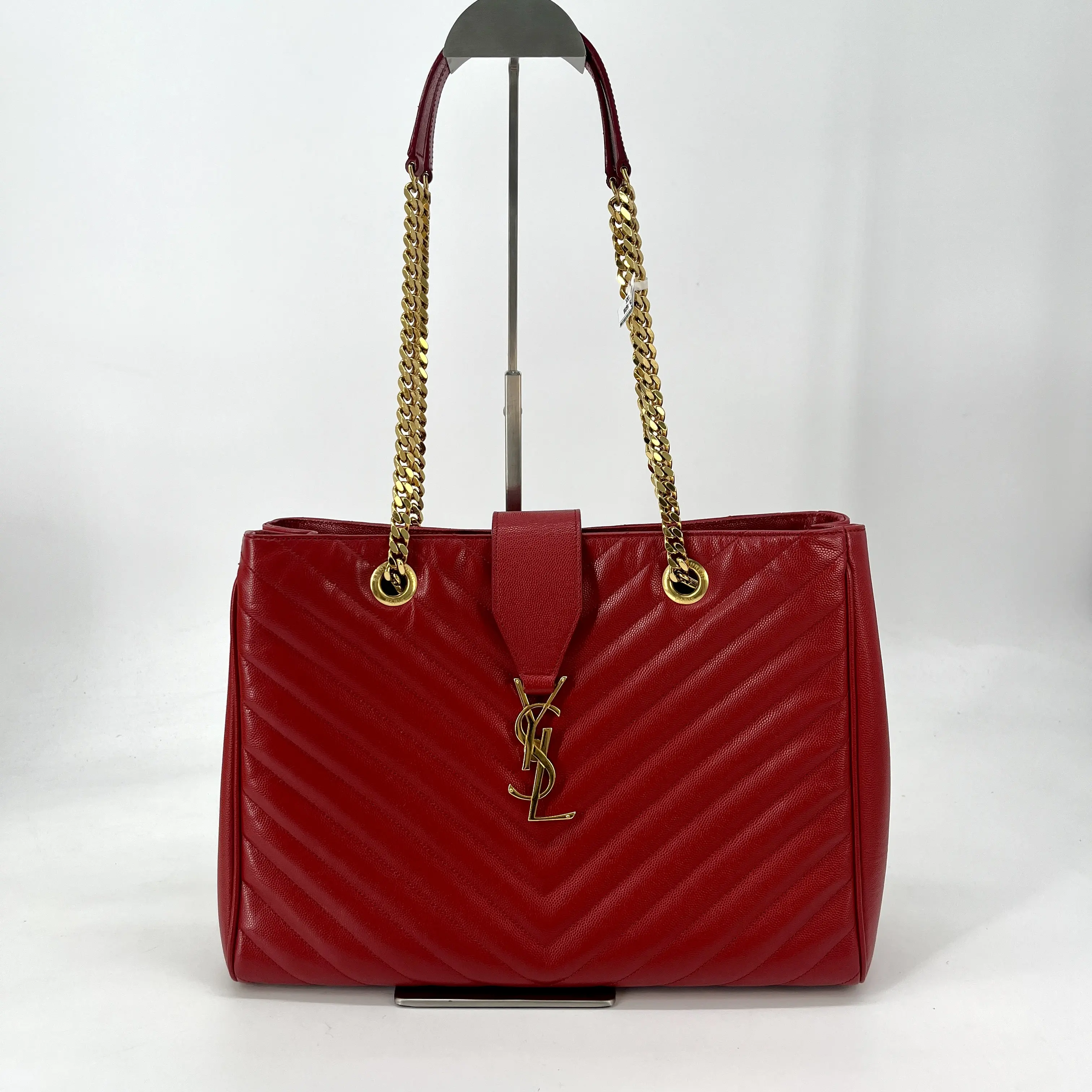 Pre-owned Yves Saint Laurent Leather  Tote Bags YSL Cassandre Deeply Red Medium Grain Matelasse Chevron