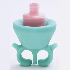 Wearable Nail Polish Bottle Holder, Anti-Spill Silicone Design, Dual Ring Fit, Easy Clean, Portable, Perfect for Home DIY & Travel