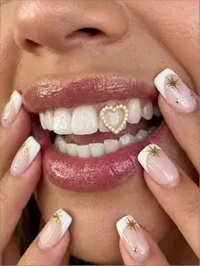 Heart Gold Teeth Grillz for Women Grills for Your Teeth Men Gold Tooth Cap Grillz for Women Golden Tooth Jewelry Mouth Grills Rhinestone Hip Hop 90s Outfits Custom Accessory Halloween Party Tooth Gems