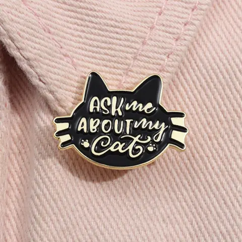 Cute Cartoon Cat Brooch Pin, Punk Style Enamel Pin, Lapel Pins, Fashion Clothes Accessories for Backpacks, Jeans, Scarves, Hats Decoration, Unisex Casual Alloy Jewelry