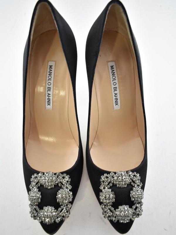 Manolo Blahnik Hangisi 105 Black Satin Crystal Jewel Buckle Classic Heel Pump
