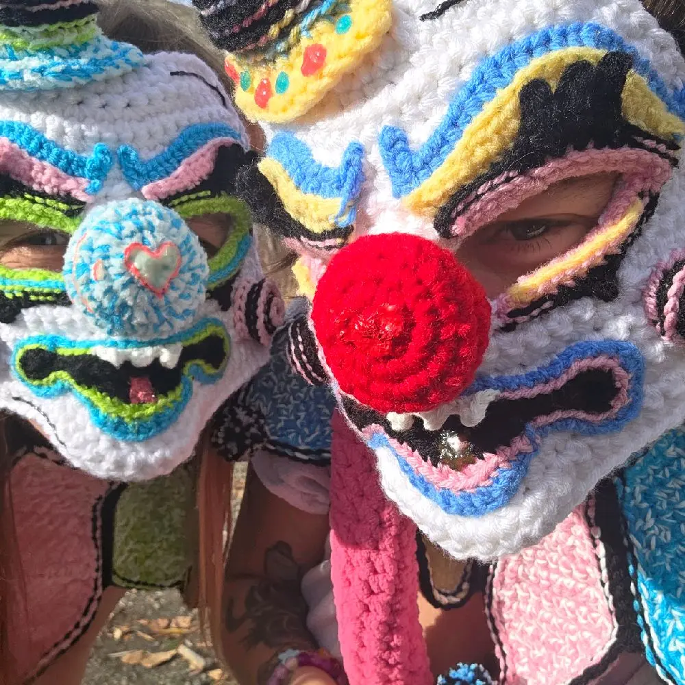 Clown Mask and Collar - Colorful Crochet Design for Festive Outfits
