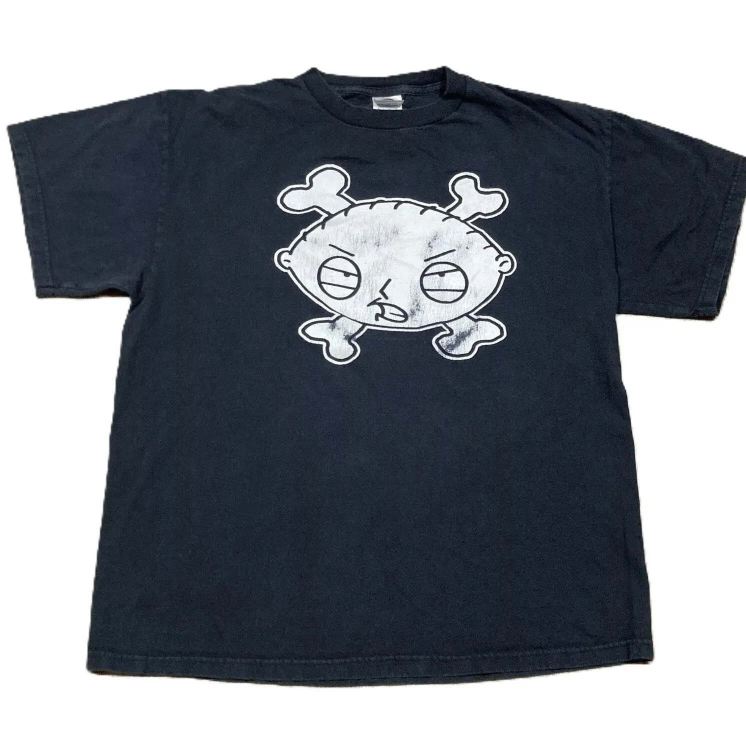 Retro Family Guy Shirt L 00s Y2k Stewie Griffin Crossbones Skull Cartoon