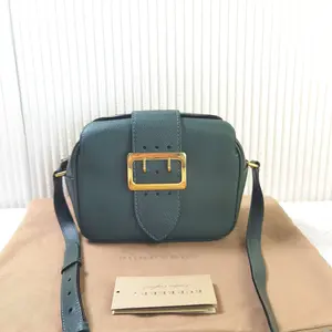 Pre-owned Calfskin Crossbody Bags Burberry Buckle Camera Bag Leather Small