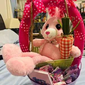 Creating customized character baskets Which include 3 toys, candy of choice and Theme of choice