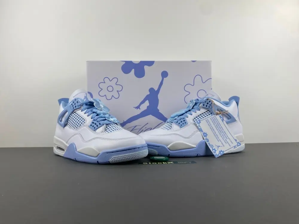 White & Light Blue Retro Basketball Sneakers, Mesh Upper, Light Blue Accents, Visible Air Cushion, Classic Casual Street Sneakers For Men Women