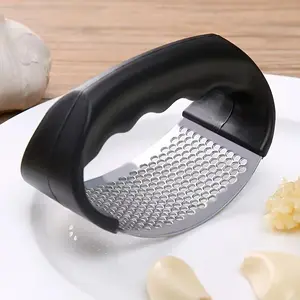 sher Manual Ring Black Vegetable Cutter Kitchen Vegetable And Fruit Gadgets Masher Stainless Steel Garlic Press Chopping Accessories for restaurants/supermarkets