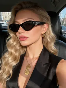 Elegant Oval Frame Star Decor Women Sunglasses, PC Material, Star Decoration, Casual Versatile Accessory, Perfect for Daily Wear, Stylish and Sophisticated Design