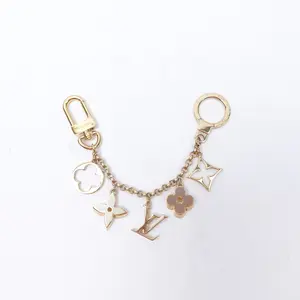 Pre-owned Louis Vuitton Vivienne Dragonne Gold Metal Charm T10387647
