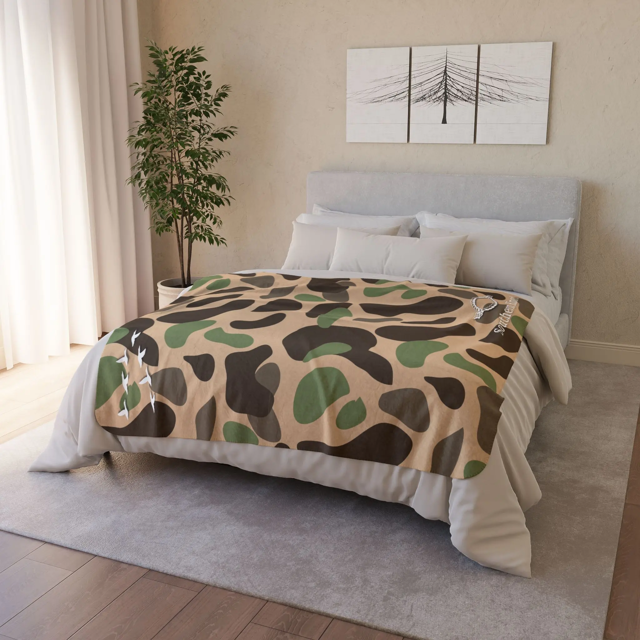 Cozy Camo Fleece Sherpa Blanket, Perfect for Outdoor Lovers, Camping Gear, Home Decor, Gift for Nature Enthusiasts