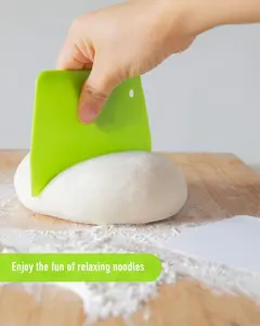 2PCS Dough Scraper Set – Flexible Food-Safe Bench Scrapers for Baking & Cake Decorating