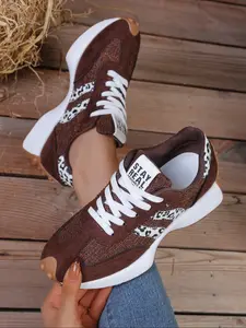 Women's Sporty Casual Sneakers Spring Fall Fashion Round Toe Low-Top Lace-Up Thick Sole Breathable Outdoor Shoes