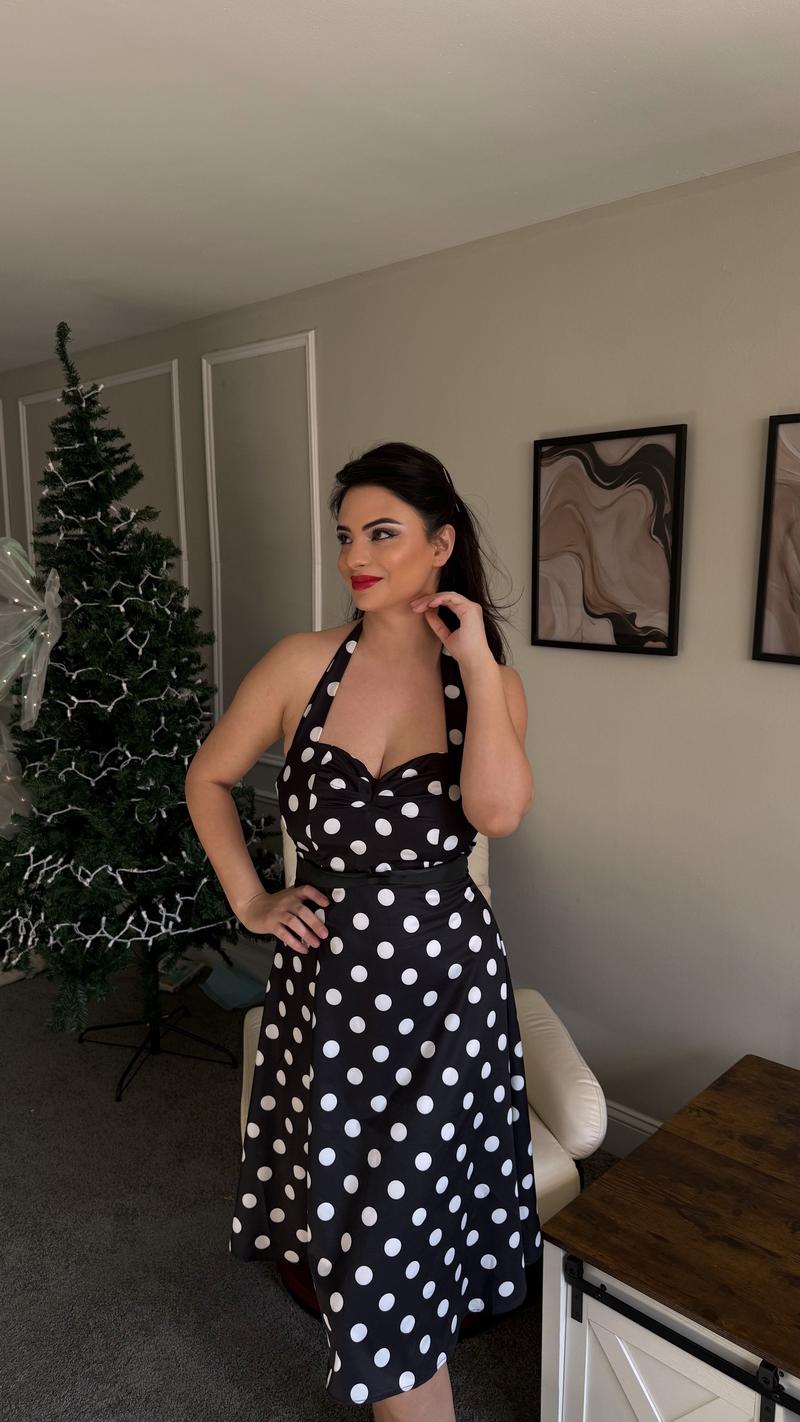 Retro Stage 1950s Vintage Polka Dot Halter Dress for Women A-line Silhouette valentine's Day with Bow Detail & Flared Skirt Casual Everyday Wear