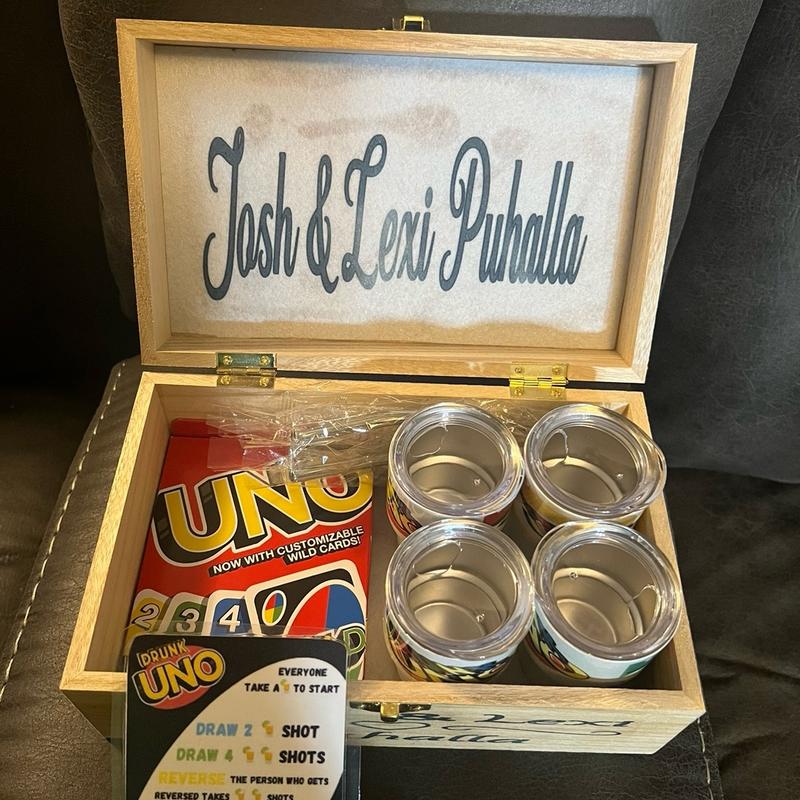 Drunk Uno with everything needed for 4 players.