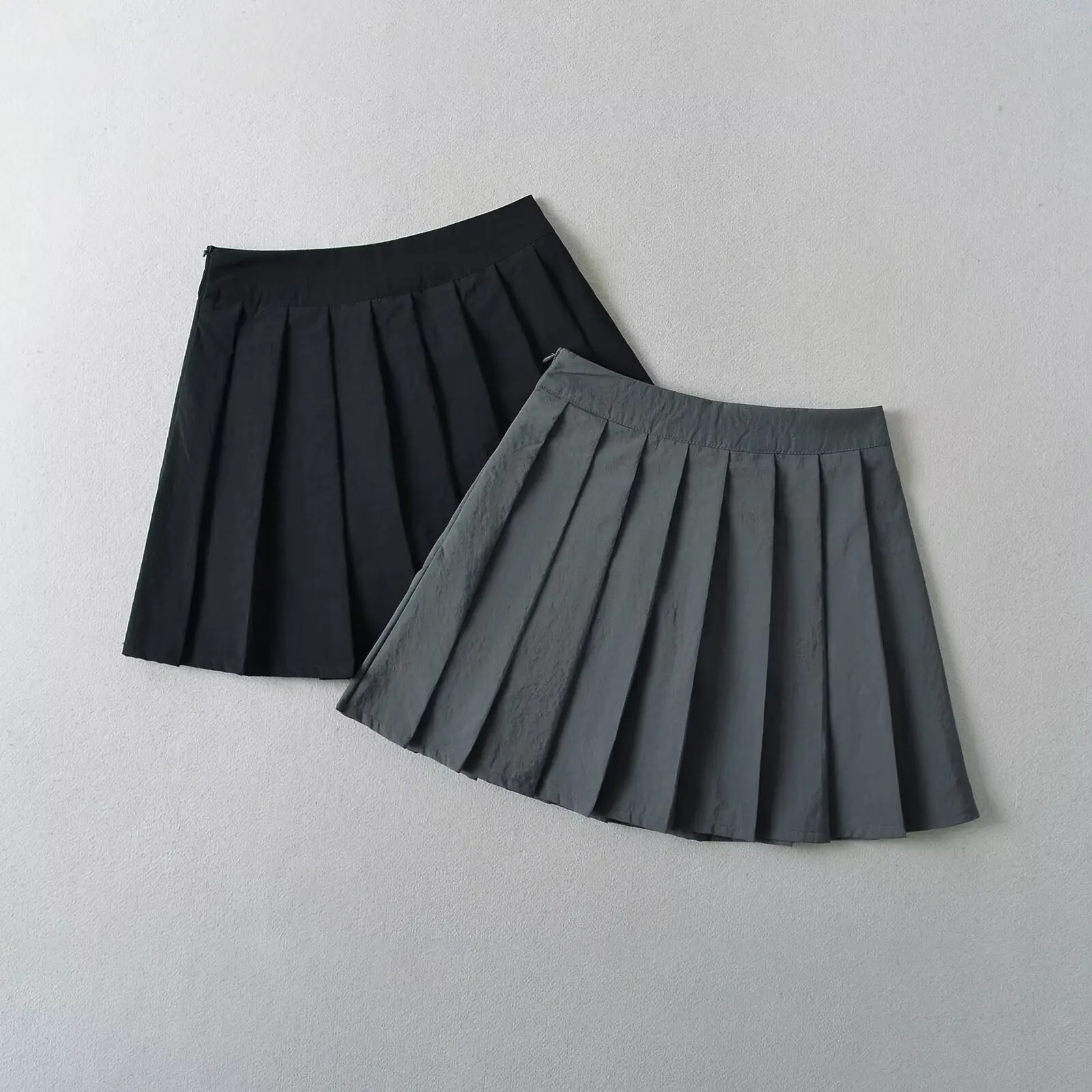 WWomen's Fashion Solid Color Light Anti-slip Pleated Skirt Retro Fresh Casual High-waisted Women's Culottes