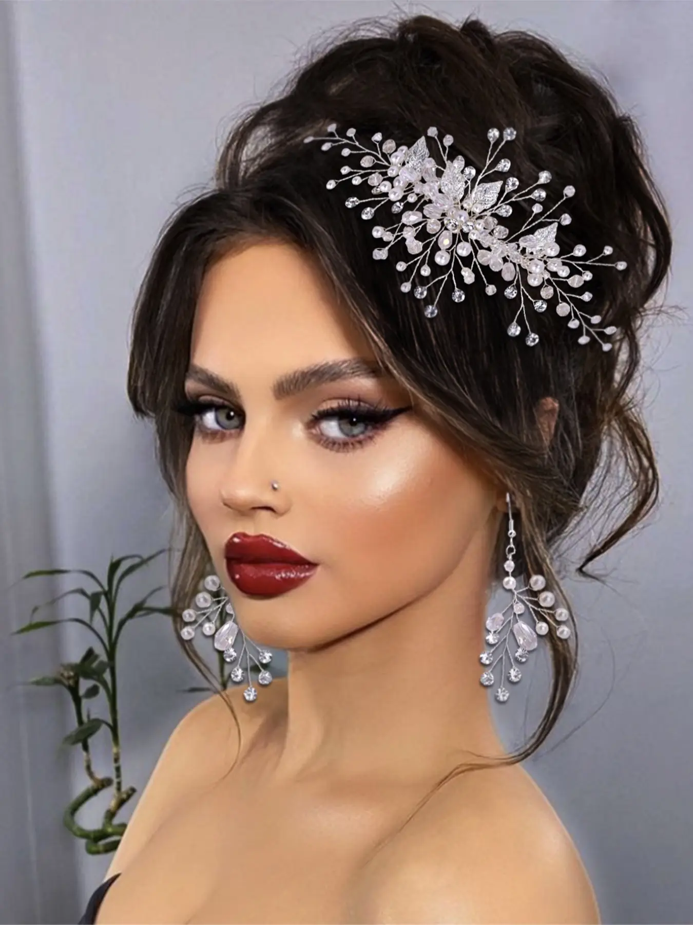 Elegant Floral Pearl Rhinestone Hair Comb Boho Style, Wedding Bridal Headpiece, Party Banquet Dance Accessory for Women Headwear