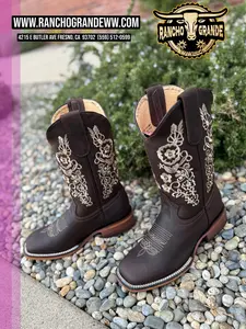 Cowgirl Boots Square Toe Ladies , women , Dama Mujer MOD-413 Dark Brown with Embroidered Flowers
