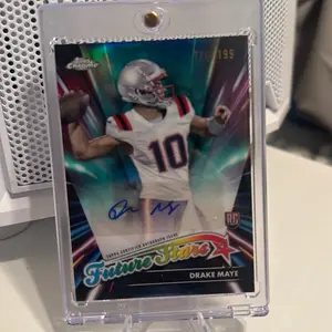 Auto Drake Maye : 176 / 199 Numbered Card