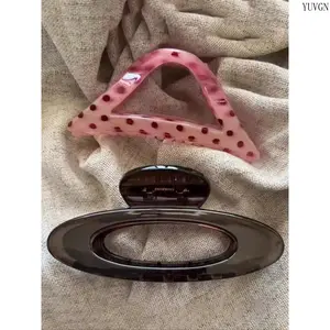 Women’s 2-Pcs Triangle & Round Plastic Hair Claw Clips Set, Trendy Non-Slip Jaw Clips, Stylish Hair Accessories for Casual Daily Hairstyle Decor (Indoor Recreation Use), Hair Clips