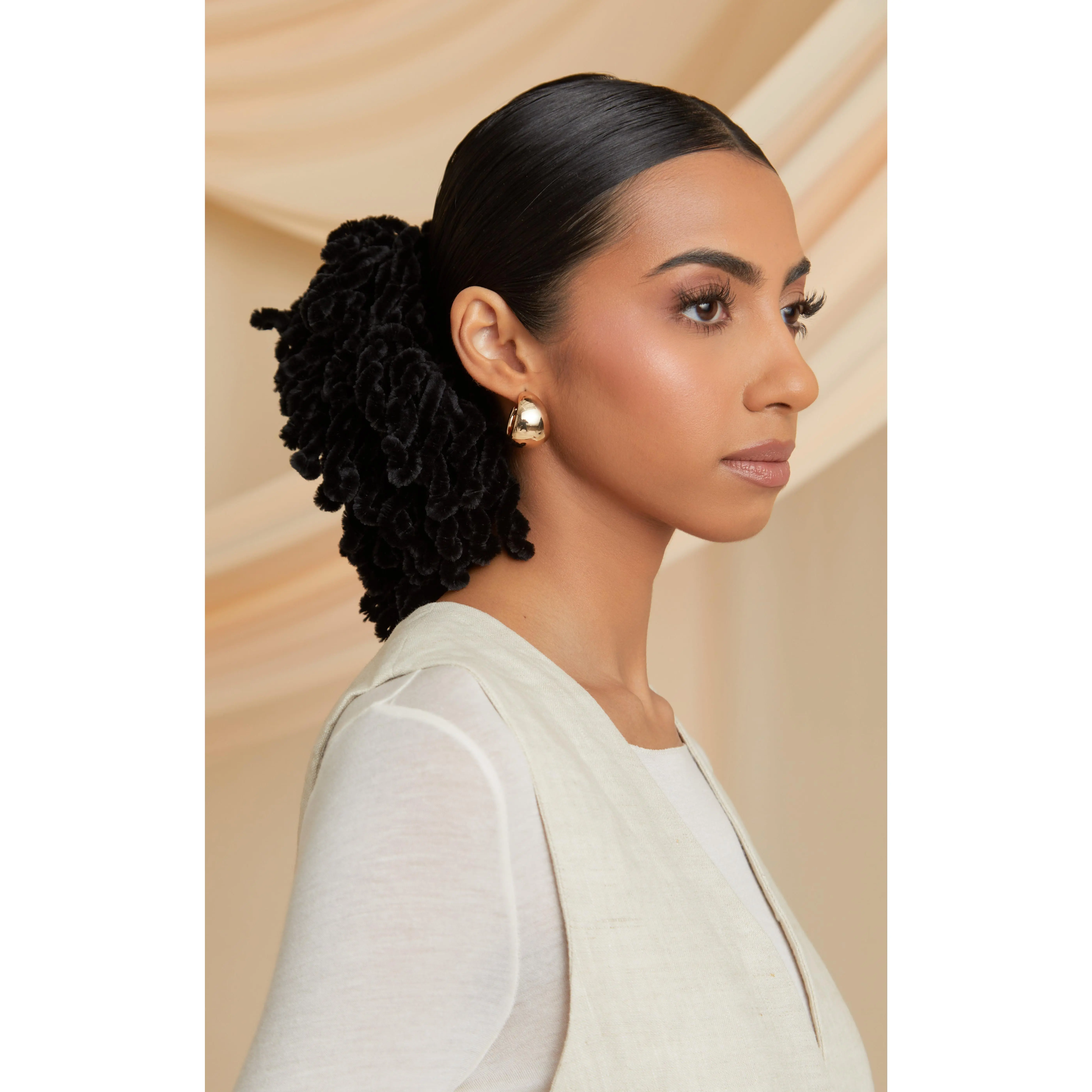 Volumizing Scrunchie BLACK