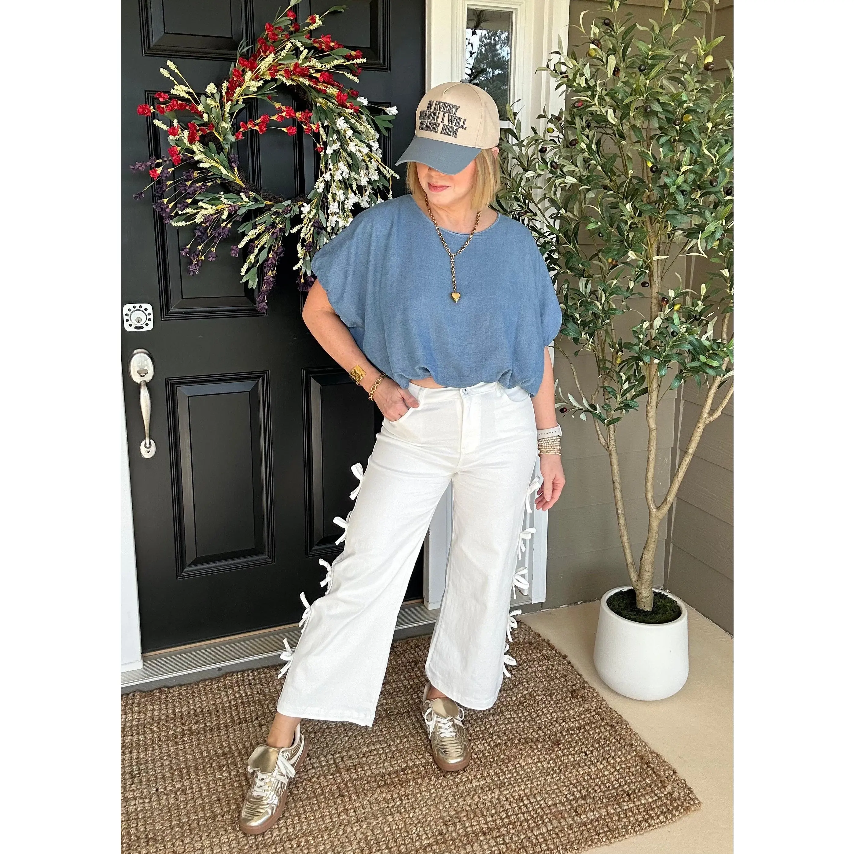 *LAST ONE* Bow Obsession Crop Denim | White