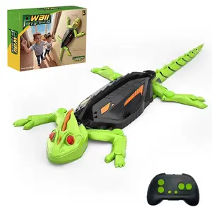 Wall-Climbing Chameleon Car with LED Lights, Interactive Pet Toy for Cats and Kids, Rechargeable Battery Included, Fun Family Entertainment Game