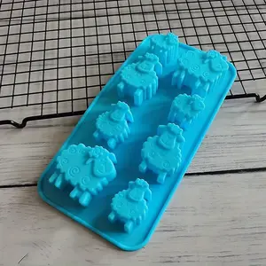 1pc 8 Holes Sheep Animal Shaped Soap Silicone Mold DIY