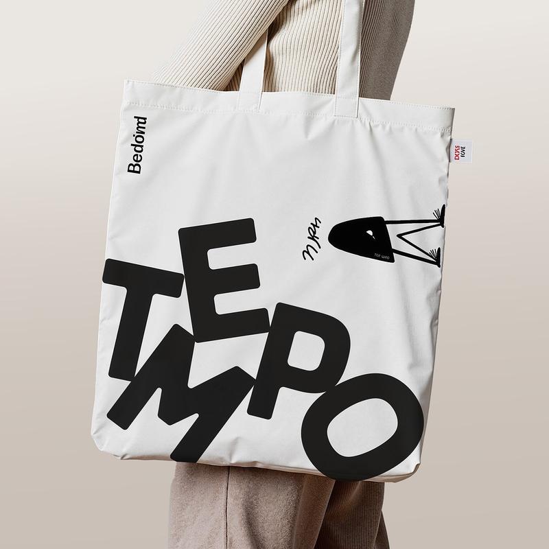 VEVOR Heat Transfer Vinyl, 12 in x 70 ft, Glossy White HTV Iron on Vinyl Roll, Easy to Cut and Weed, Strong Adhesion, Compatible with Cutting Machines, for Various Materials, T-shirts, Pillows, Hats