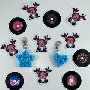 MooseKandi Kandi Star or Heart Keychain with Sticker