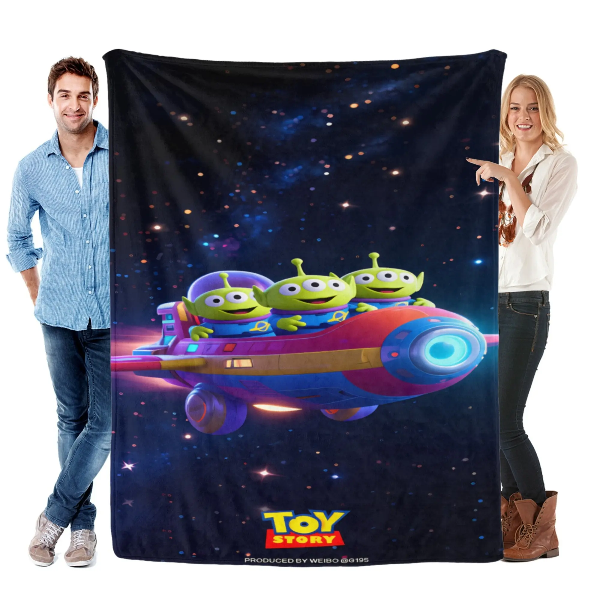 Disney Pixar Toy Story Aliens Breathable Fleece Blanket - 2D Flat-Print 2D Graphic Starry Space Design, All Seasons Bedding Throw, Birthday Room Decor, 2D Flat-Print Design, Alien-Inspired Blankets