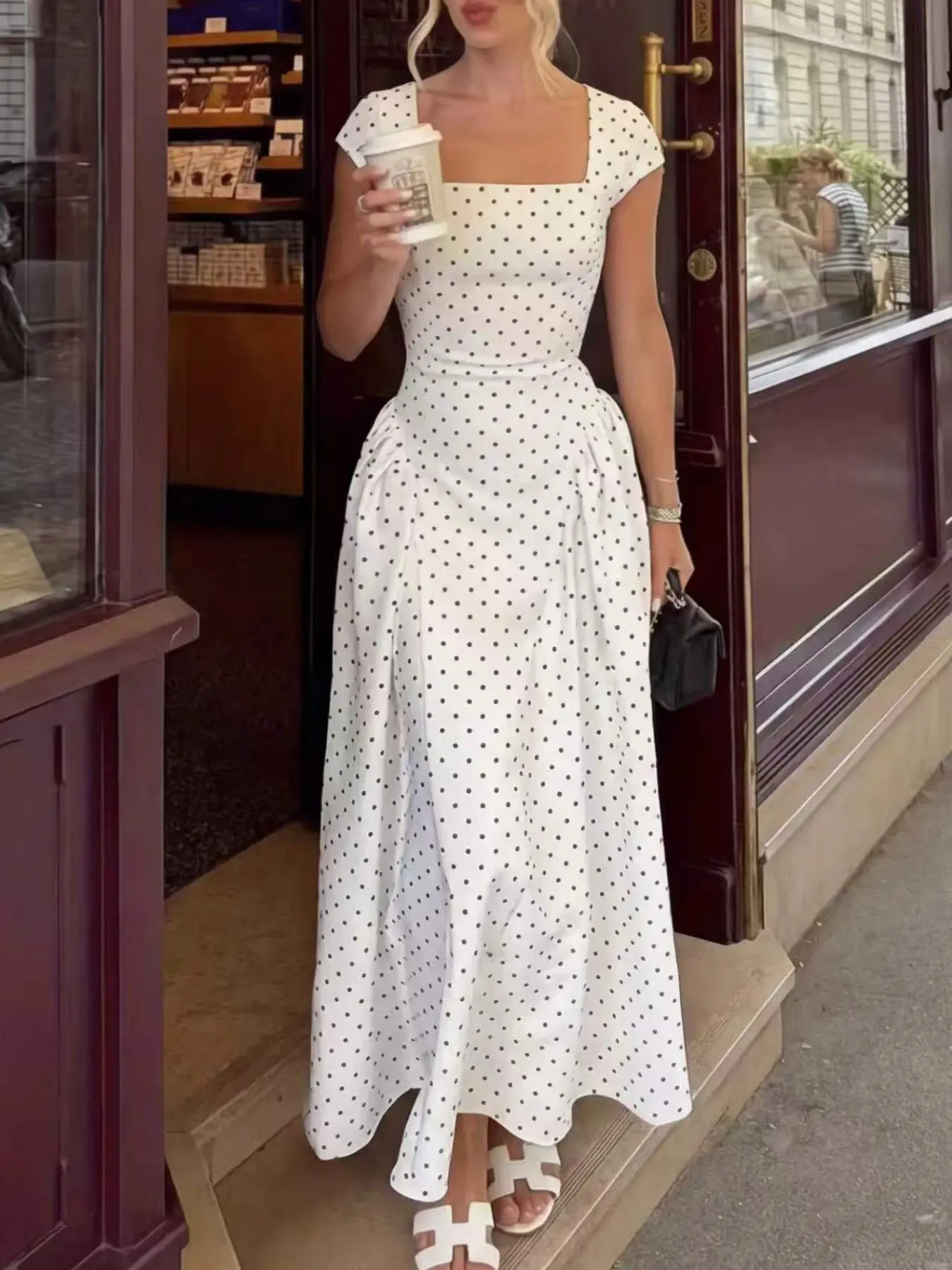 Women's Summer Polka Dot Slim Fit Short Sleeve Dress, Casual Align Dress, Elegant Lady Style, Waist Ruched Design, Perfect for Daily Commute and Dates, Casual Everyday Wear, Sundress