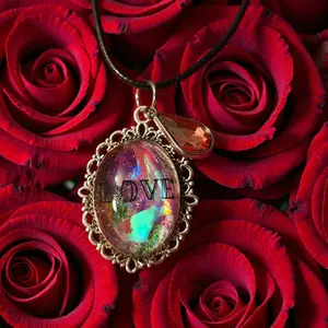 LOVE — Heartfire Amulet