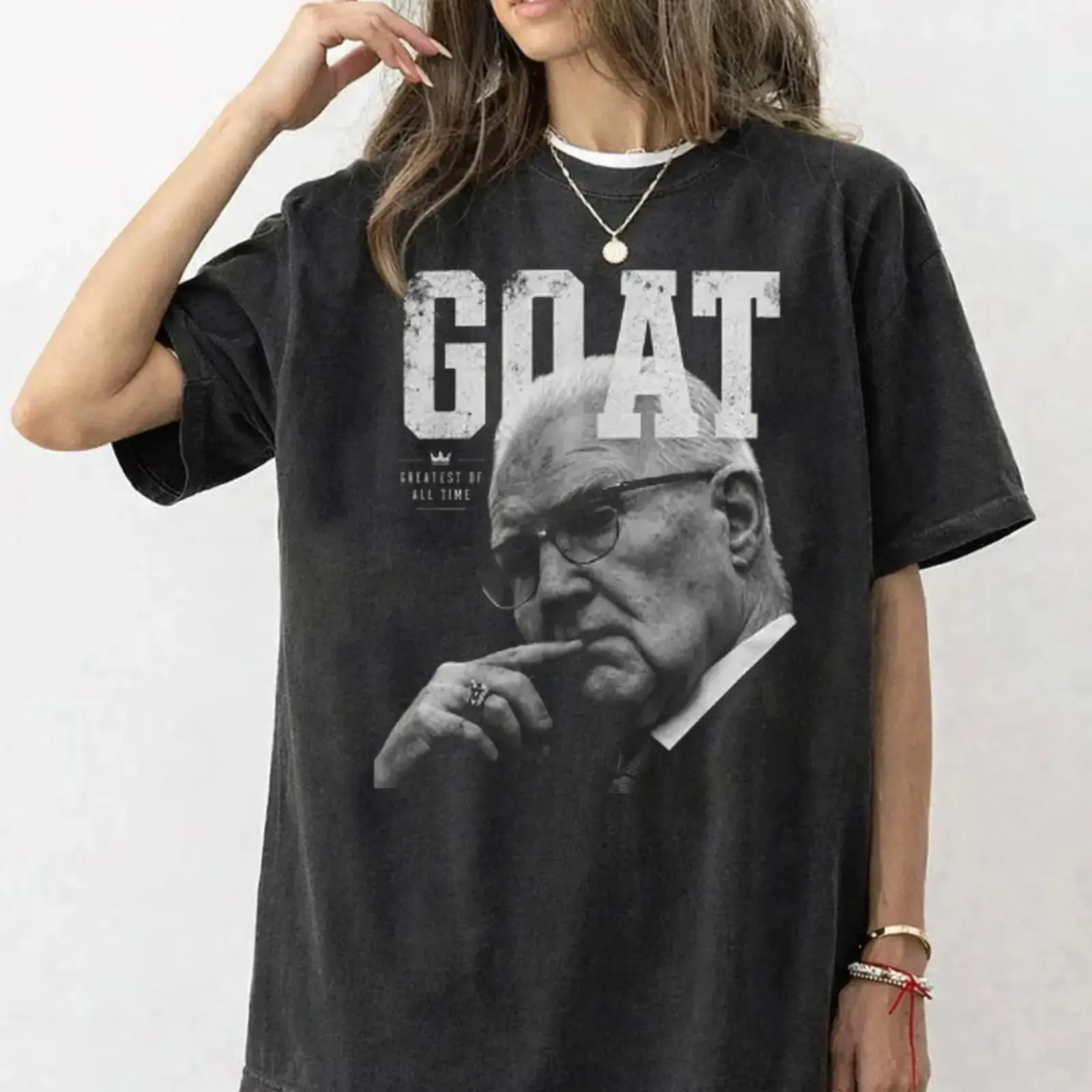 GOAT Kevin Reddington Photo Graphic Comfort Color Tee, Ring Spun Cotton Casual Soft Washed T-Shirt, Trendy Tops Perfect Gift