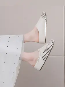 Women's Summer Hollow-Out Woven Mules, Breathable Closed-Toe Slip-On Sandals, Lightweight Casual Flats for Daily Wear, PU Leather Sole