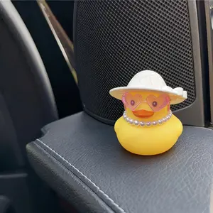 1pc Duck Car Decoration Ornament Wearing Straw Hat Jeans Cap, Cute Animal Figurine for Vehicle Interior Accessories, Fun Gift Idea, Car Interior Decorative, Car Interior Accessory