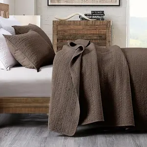 Quilt Set King Size Chocolate, Soft Lightweight Pre-Washed Microfiber Circle Stitches King Quilt Bedding Set, All Season Spring Summer Bedspread Coverlet, 2 Pillow Shams, 106x96 Inches