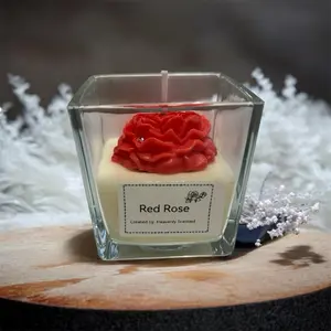 Heavenly Scented Red Rose Candle - Elegant Floral Design in Clear Glass Container - Perfect for Home Decor & Aromatherapy