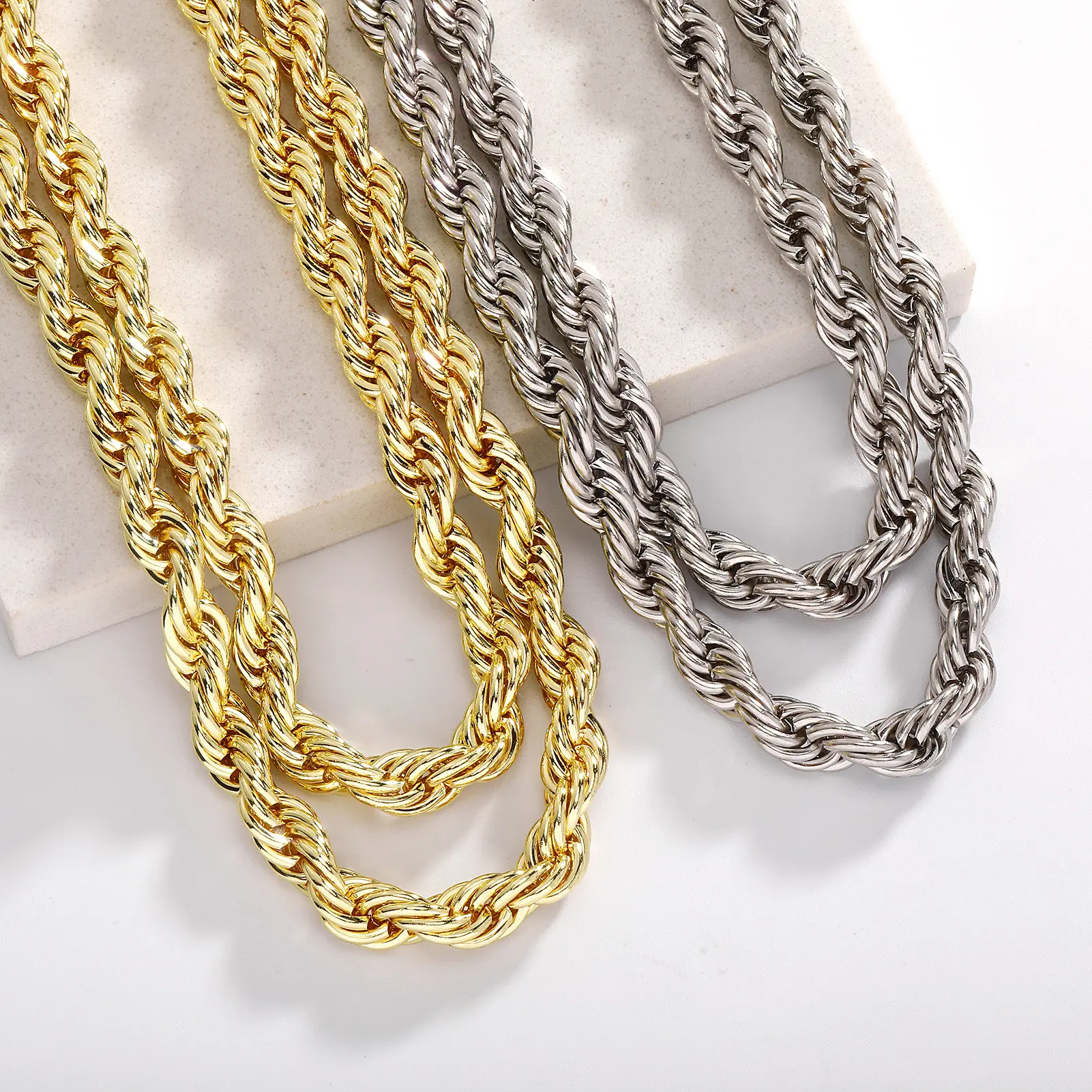 Hand Star Gold Plated Twist Chain Necklace 22-24 Inch High Polished Faceted Cut Non Tarnish Titanium Steel Jewelry for Men Women 8mm 10mm, hip-hop style Hand Star Gold Plated Twist Chain Necklace 22-24 Inch High Polished Faceted Cut Non Tarnish Titanium Steel Jewelry for Men Women 8mm 10mm, hip-hop style