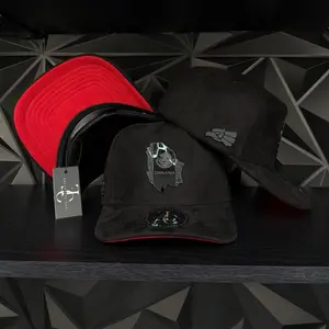 Chihuahua México SnapBack hat-black/red suede